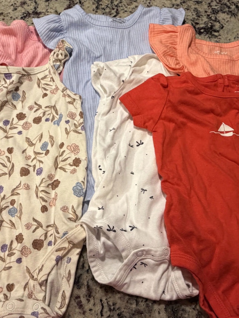 Carter’s Baby Girl Onesie Bundle 6pc 18M Bodysuits Mixed Condition